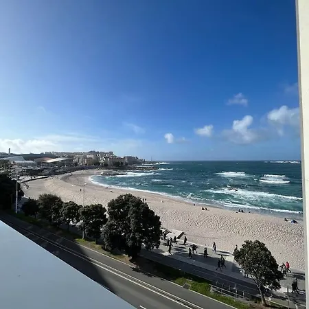 アパート Primera Linea De Playa De Riazor ア・コルーニャ